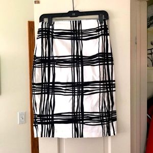 White and Black Express Pencil Skirt